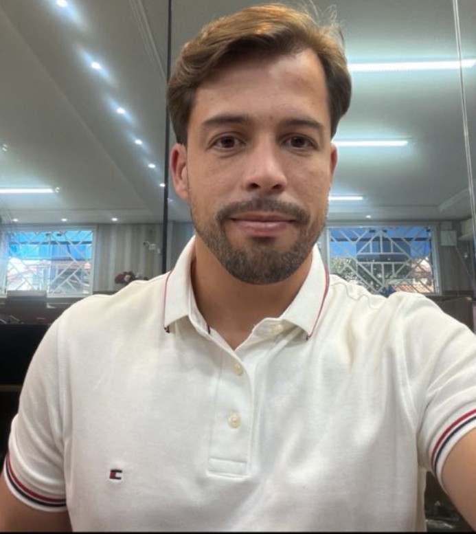 Icaro Reinaldo Teixeira