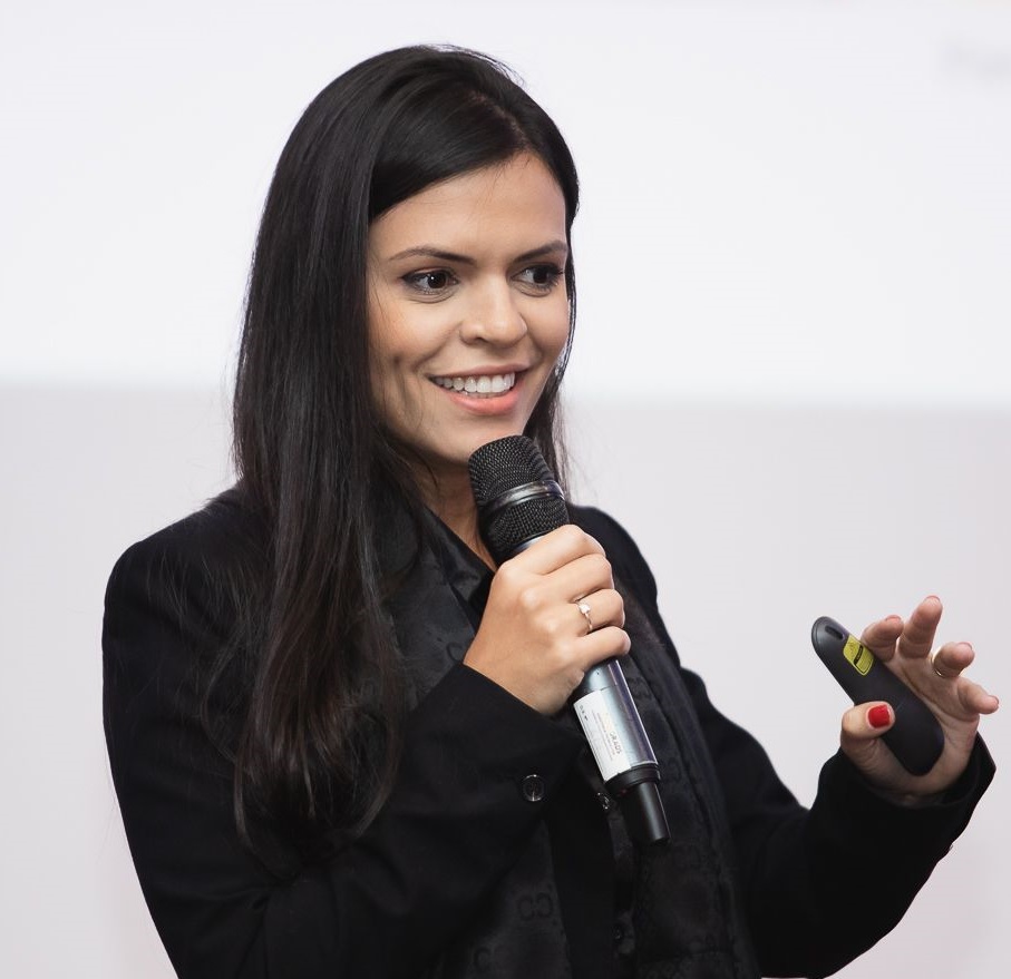 Priscila de Souza Bezerra